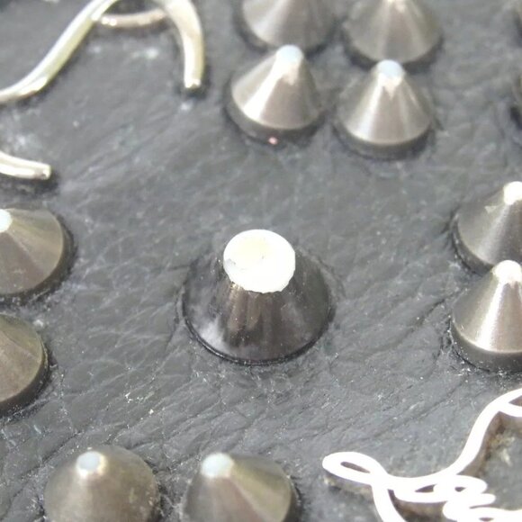 Authentic Christian Louboutin wallet leather [Used] - Picture 10 of 14